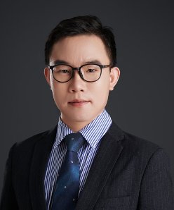 Zefeng Li