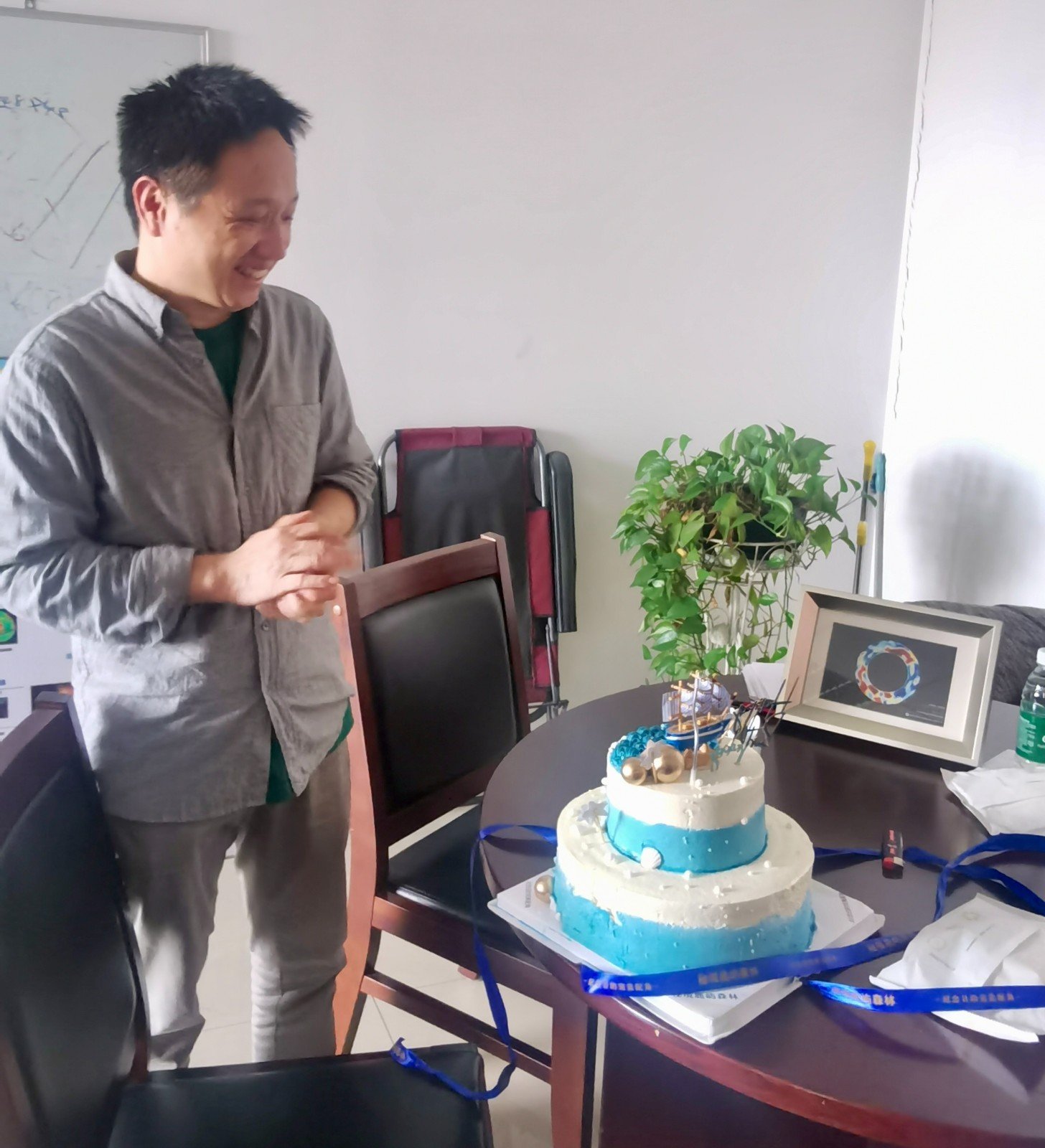 吴老师2024生日.jpg true